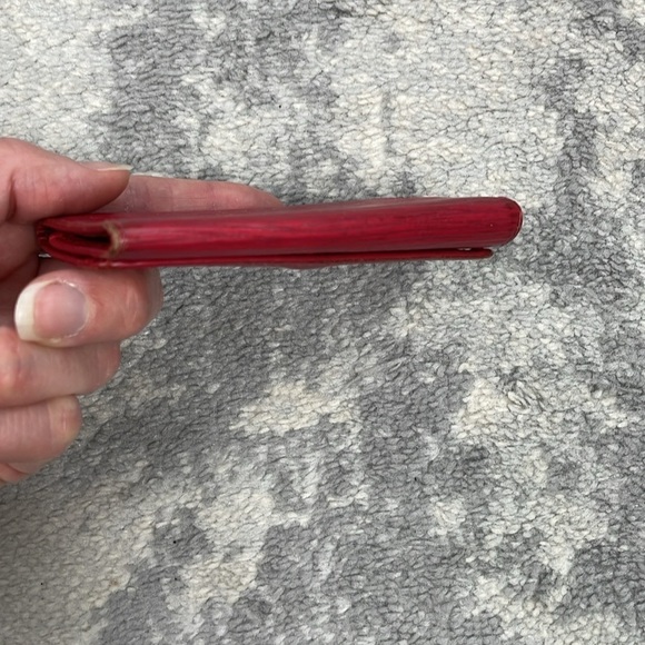 Louis Vuitton 4 Key Holder Case Red Epi Leather Snap Wallet - Picture 8 of 16